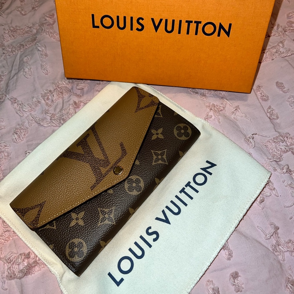 Brand new Louis Vuitton two-tone Monogram & reverse Monogram wallet. Never worn.